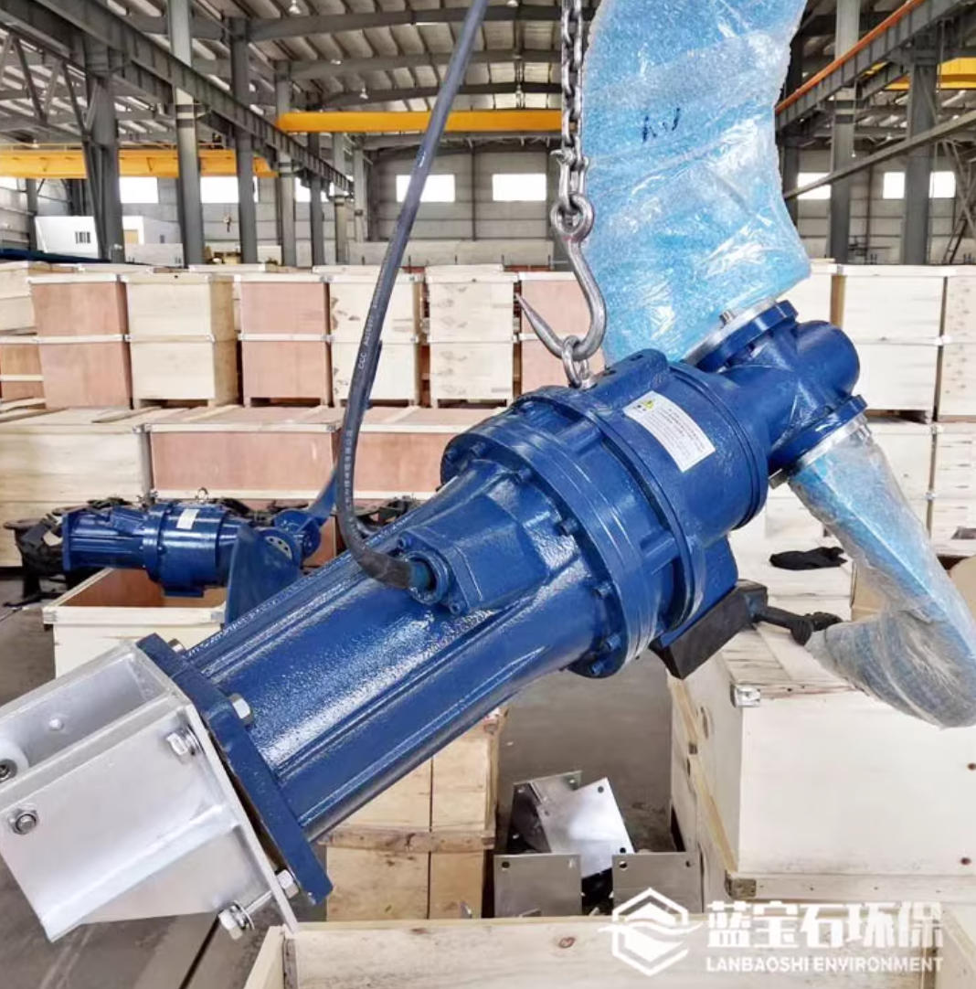 帶減震塊擺線針輪減速機潛水推流器QJB4/4-1800B/P水下攪拌機的應用效果